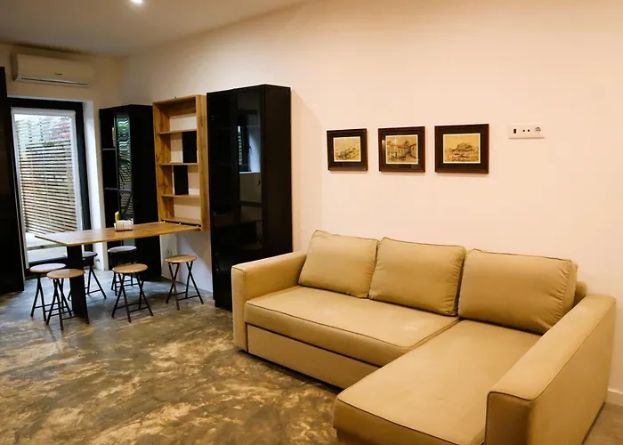 Francos Family House
